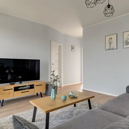 Letnica Baltic Bay & Parking By Downtown Gdańsk